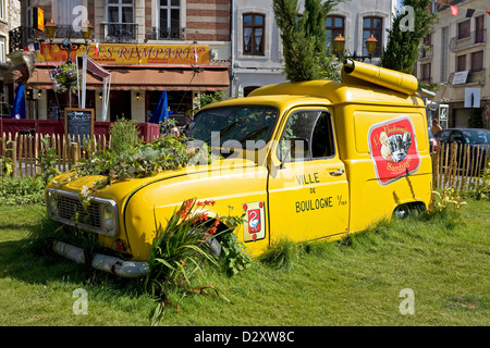 Old cars used in a Garden in the centre of Boulogne in France Stock Photo