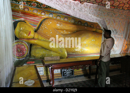 Galle, Sri Lanka, reclining Buddha in the temple Raja Maha Viharaya Yatagala Stock Photo