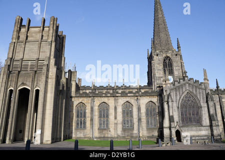 Sheffield Anglican Cathedral England The Cathedral Church of St Peter and St Paul English cathedral Grade I listed building, Sheffield city centre Stock Photo