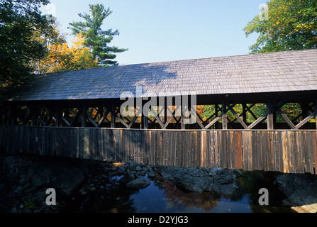 Elk282-1050 Maine, Bethel, Sunday River with covered bridge Stock Photo