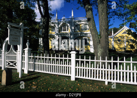 Elk282-1088 Maine, Kennebunk, Wedding Cake House Stock Photo