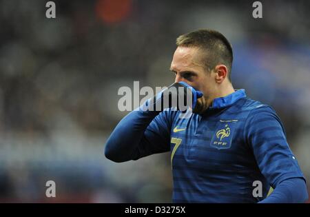 France's Franck Ribery gestures during the international friendly soccer match France vs. Germany at the Stade de France in Paris, France, 06 February 2013. Photo: Andreas Gebert/dpa Stock Photo