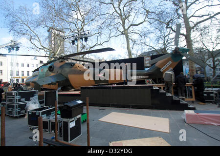 London, UK. 7th February 2013.  A Russian military helicopter is used for the London premiere to promote  A Good Day To Die Hard the 5th Die Hard series starring Bruce Willis.  Credit:  amer ghazzal / Alamy Live News Stock Photo