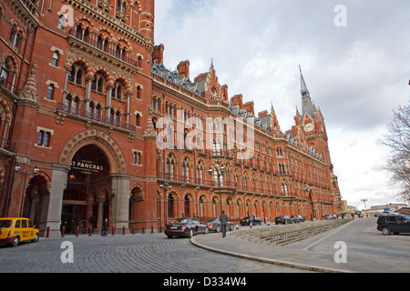 St Pancras International Railway Station in London Stock Photo