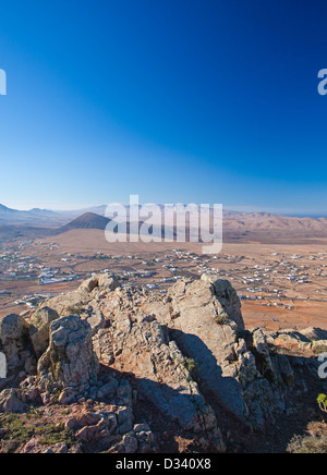 Inland Fuerteventura, village of Tindaya seen from the mountain bearing the same name Stock Photo