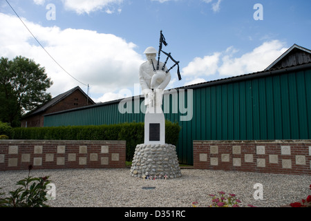 The Pipers Memorial in Longueval on the Somme remembering Scottish pipers who died in the First World War Stock Photo
