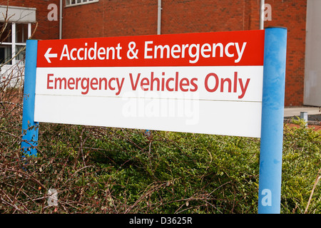 accident and emergency sign at local hospital casualty department Stock Photo