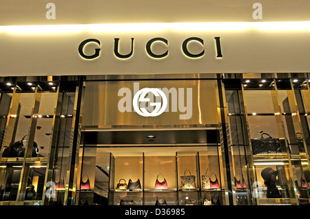 Gucci Images – Browse 2,357 Stock Photos, Vectors, and Video