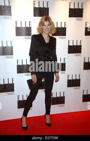 London, UK. Rosamund Pike at the Elle Style Awards Arrivals held at the ...