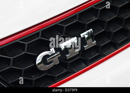 VW Volkswagen Polo GTI insignia logo on honeycomb grille, Winchester, England, 15 03 2011 Stock Photo