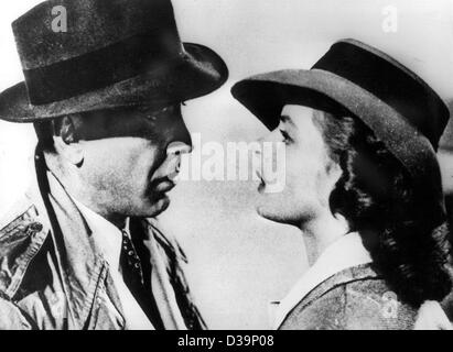 (dpa files) - Ingrid Bergman in the role of Ilsa Lund Laszlo looks into the eyes of her film partner Humphrey Bogart alias Richard 'Rick' Blaine in a movie scene of 'Casablanca' (1942). Ingrid Bergman died 20 years ago on her 67th birthday on 29 August 1982 in London. The Swedish actress, born on 29 Stock Photo