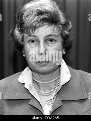 (dpa files) - Uta Ranke-Heinemann, the first female professor of catholic theology in Germany and daughter of the former President Gustav Heinemann, pictured 24 April 1985. In 1987, her professorship was withdrawn by Bishop Franz Hengsbach after a dispute concerning her statement in a TV talk show o Stock Photo