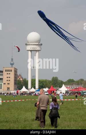 Berlin, Germany, fly kites in Tempelhof Park Stock Photo