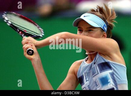 (dpa) - Slovakia's Daniela Hantuchova plays a backhand during the first leg of the 13th International Sparkassen Cup WTA Tournament in Leipzig, Germany, 23 September 2002. Stock Photo
