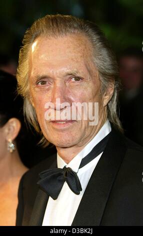 (dpa) - US actor David Carradine ('Kill Bill', 'Warden of Red Rock', 'Dead & Breakfast') pictured at the Oscar party 'Night Of Hundred Stars' after the 75th Oscar Award Ceremony in the Beverly Hills Hotel in Los Angeles, 23 March 2003. Stock Photo