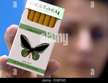 ecstacy cigarettes Ecstacy hi-res stock photography and images