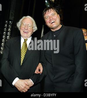 (dpa) - Festival director Wolfgang Wagner (L) and conductor Christian Thielemann are all smiles after the successful premiere of 'Tannhaeuser' at the Bayreuth Festival in Bayreuth, Germany, 26 July 2003. The 92nd Bayreuth Festival (Richard Wagner Festspiele) was opened 25 July. Stock Photo