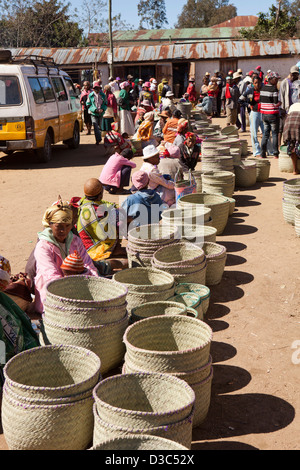 Madagascar, Ambositra, Marche Sandrandahy market, line of hand woven basket stalls Stock Photo