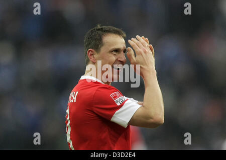 Mainz's Zdenek Pospech celebrates his 2-1 goal during the German Bundesliga soccer match between 1. FSV Mainz 05 and FC Schalke 04 at Coface Arena in Mainz, Germany, 16 February 2013. Photo: FREDRIK VON ERICHSEN (ATTENTION: EMBARGO CONDITIONS! The DFL permits the further utilisation of up to 15 pictures only (no sequntial pictures or video-similar series of pictures allowed) via the internet and online media during the match (including halftime), taken from inside the stadium and/or prior to the start of the match. The DFL permits the unrestricted transmission of digitised recordings during th Stock Photo