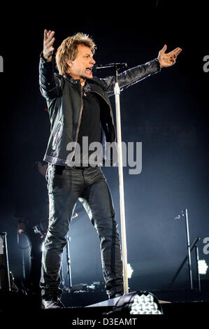 Feb. 17, 2013 - Toronto, Ontario, Canada - Lead singer JON BON JOVI of ...