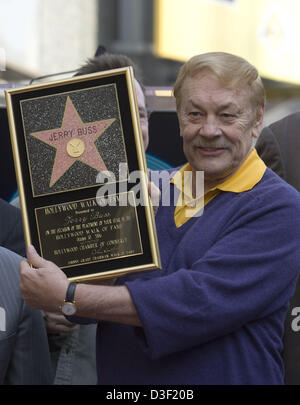 Oct. 30, 2006 - Hollywood, CALIFORNIA, USA - Lakers' owner Jerry Buss dies at 80..FILE PHOTO. Jerry Buss, owner of Los Angeles Lakers professional basketball team, holds a plaque as he stands on his newly unveiled star on the Hollywood Walk of Fame in Hollywood, California October 30, 2006.ARMANDO ARORIZO/PI. (Credit Image: © Armando Arorizo/Prensa Internacional/ZUMAPRESS.com) Stock Photo