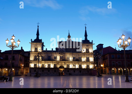 Plaza Mayor (main square) in Leon, Castilla y Leon, Spain Stock Photo