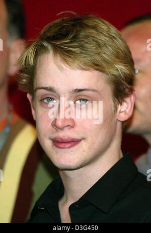 (dpa) - US actor Macaulay Culkin ('Home Alone') pictured at the press conference for his latest film 'Party Monster' at the 53rd International Film Festival in Berlin, 9 February 2003. The film about the nightlife in New York runs out of competition in this year's Berlinale festival. Stock Photo