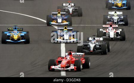 Formula 1 driver Rubens Barrichello BRA in his BAR Honda racing car at the  Circuit de Catalunya near Barcelona Stock Photo - Alamy