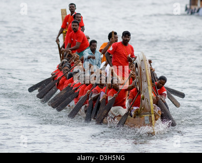 oarsmen during the annual Nehru Trophy Boat Race in Alleppey, Kerala. Stock Photo