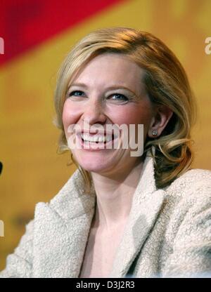 (dpa) - Australian actress Cate Blanchett attends a press conference for her film 'The Missing' during the Berlinale Film Festival in Berlin, 7 February 2004. The film runs in competition for the Golden Bear Award. About 400 films are shown during this year's Berlinale festival, plus another 400 films at the commercial European Film Market. The Berlinale film festival runs until 15 Stock Photo