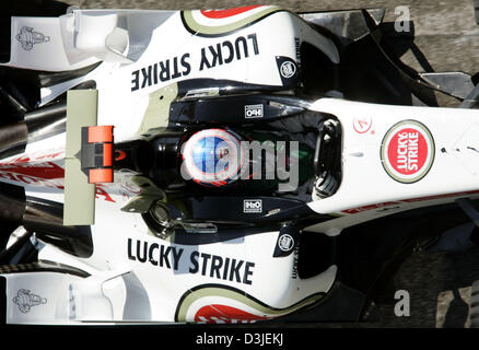 (dpa) - British Formula One driver  Jenson Button of BAR Honda drives his racing car on the Formula One racetrack in Imola, Italy, Friday 22 April 2005. The Grand Prix of San Marino will start here Sunday 24 April 2005. Stock Photo