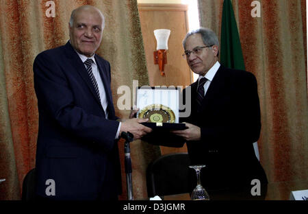 Feb. 19, 2013 - Cairo, Cairo, Egypt - Egyptians attend a press conference to discuss the grant Italian to protect the Egyptian city, on Feb. 20, 2013  (Credit Image: © Tarek Al-Gabas/APA Images/ZUMAPRESS.com) Stock Photo