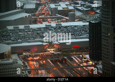 dpa) - A view of the Somerset Mall in Detroit, Michigan, USA, 8 January  2005 Stock Photo - Alamy