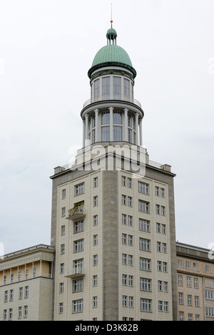 Frankfurter Allee Tower (Frankfurt Gate): Socialist architecture in Berlin were built between 1953 and 1956. Stock Photo