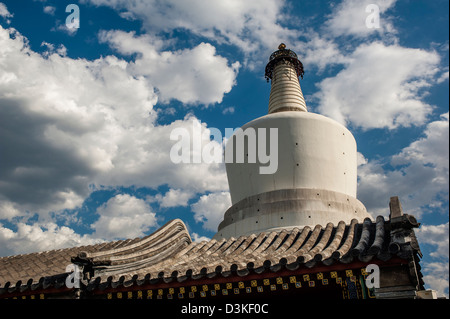 White pagoda and the blue sky, Beihai park in Beijing Stock Photo