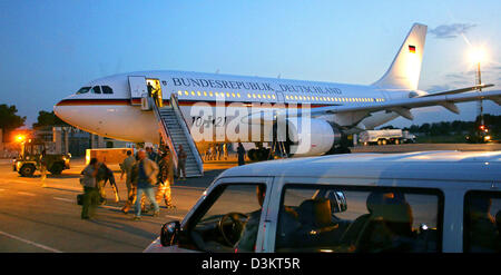 The picture shows the airbus of the German Federal air force 'Konrad Adenauer' at a manoeuvring area in Termez, Uzbekistan, Monday 29 August 2005. The aircraft which was supposed to take German Federal Minister of Defence Peter Struck back to Berlin, Germany after his one day visit to the German Bundeswehr forces stationed in Afghanistan had to return and alight because of a turbin Stock Photo