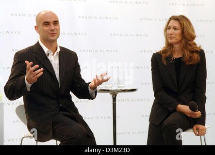 (dpa) - Tennis star-couple Andre Agassi and Stefanie Graf (R) promote the latest fragrance creation for men and women of Aramis named 'Aramis Always' in Munich, Germany, Monday 24 October 2005. Photo: Frank Maechler Stock Photo