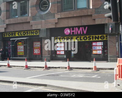 HMV store closing down in Moorgate London Stock Photo