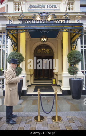 Connaught Hotel entrance, Carlos Place, Mayfair, London, UK Stock Photo