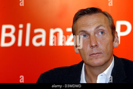 Sporting goods company Puma AG chairman Jochen Zeitz looks concentrated during the company's balance press conference in Nuremberg, Germany, Friday 10 February 2006. According to Zeitz the company achieved record results in the business year 2005. Photo: Daniel Karmann Stock Photo