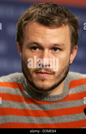 The picture shows Australian actor Heath Ledger during a press conference for his new film  'Candy' at the 56th International Film Festival in Berlin, Wednesday, 15 February 2006.  'Candy'  runs in competition at this year's film festival. Photo: Jan Woitas Stock Photo