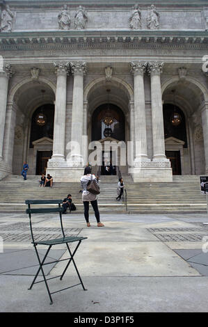 The entrance and forecourt of the New York City Public Library Main Branch in Manhattan New York, NY. Stock Photo