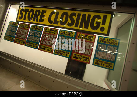 London, UK. 22nd February 2013.  HMV store in Croydon is having a closing down sale as administrators Deloitte confirm plans for further store closures and more job redundancies to secure the future of the collapsed music retailer. Credit:  amer ghazzal / Alamy Live News Stock Photo