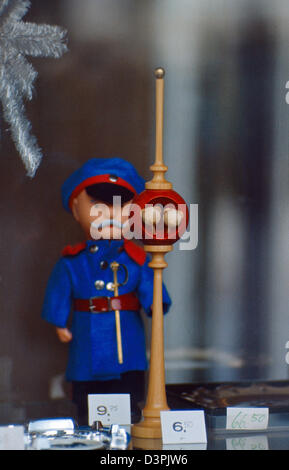 Berlin, GDR, Berlin souvenirs model of the television tower and statue of Captain of Köpenick Stock Photo