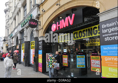 Piccadilly Circus, London, UK. 23rd February 2013. HMV store in the Trocadero has 'store closing' signs with many discounts. The HMV store in the Trocadero in central London is closing down with the group is in administration. Credit:  Matthew Chattle / Alamy Live News Stock Photo
