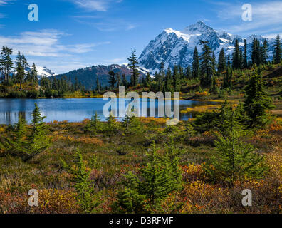 Mount Shuksan and Picture Lake in Autumn, northern Cascade Mountains, Washington. Stock Photo