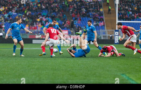 Rome, Italy. 23rd Feb, 2013. Six Nations rugby. Italy vs Wales Roma, Italy. Dribbling between Gonzalo Canale and Dan Biggar Stock Photo