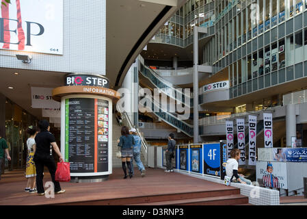 Shoppers at Big Step shopping center in Osaka's Ame-mura, or Amerika-mura (American Village), district in Shinsaibashi, Namba. Stock Photo