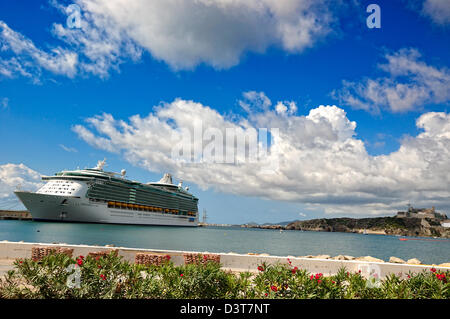 Ibiza Spain, Cruise Ship in Port at Night, Ocean Liner, at Dock Stock ...