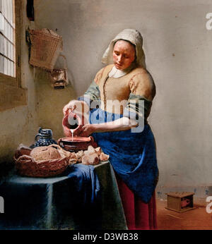 The Kitchen Maid Milkmaid -  Het melk meisje (1658-1660)  Johannes Jan Vermeer  Dutch, Delft 1632–1675 Delft Netherlands Stock Photo